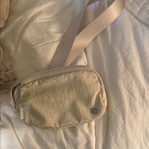 Lululemon belt bag